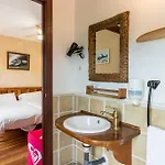 招待所 Casa Del Surf 3*